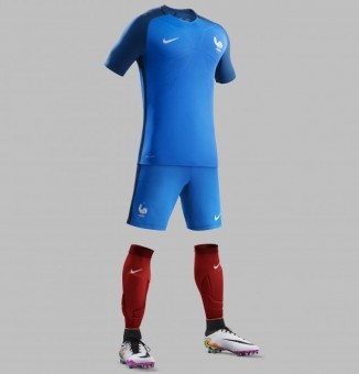 Форма игрока Сборной Франции Лассана Диарра (Lassana Diarra) 2016/2017 (комплект: футболка + шорты + гетры)