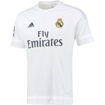 Форма игрока футбольного клуба Реал Мадрид Альваро Арбелоа (Alvaro Arbeloa Coca) 2015/2016 (комплект: футболка + шорты + гетры)